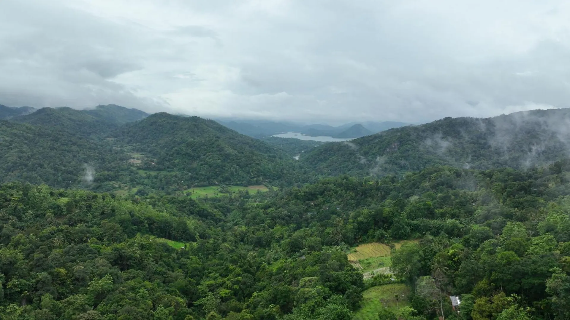 Hotel Ritz Nature Villa Panwila Sri Lanka